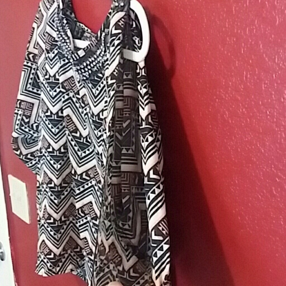 Pattern Blouse - Picture 3 of 6